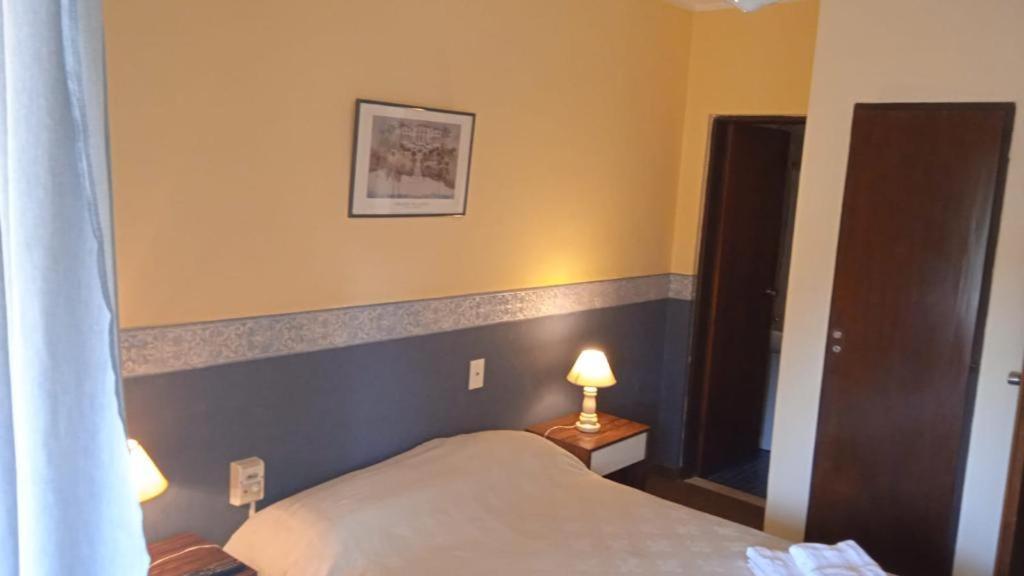 Hotel 3Reyes à Necochea Extérieur photo
